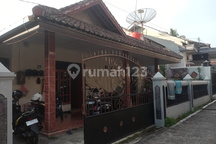 Rumah Luas Dekat Sma Taruna Nusantara Magelang