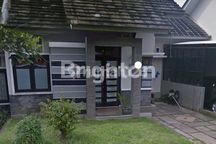 RUMAH Di PERUMAHAN PESONA MAHAKAM