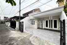 Tebet Barat - American Classic ( Fully Renovated)