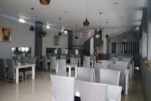 Rumah Mewah + Tempat Usaha Di Tengah Kota Jember