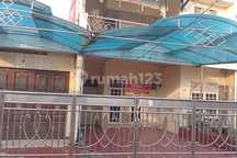 Disewakan Rumah Murah dan Besar 5 Kamar Tidur Dekat Summarecon Bekasi Utara