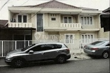 Rumah Mewah Letak Strategis Elite Kebayoran Baru