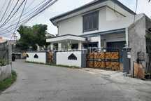 Big Land Alert! Rumah Cibubur LT 500M² - Harga Menarik!