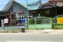 Dijual Rumah 1 Lantai Murah Dibawah Harga Hub. 085267417101 Di Jl. S.hasanudin No. 10 Kampung Baru Rt.04 Kelurahan Badak Baru, Kecamatan Muara Badak, Kabupaten Kutai Kartnegara Kalimantan Timur