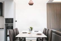 Jual Cepat. Rumah 3 Lantai Bagus Dan Modern Di Setra Dago Antapani