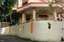 Rumah Cantik 2 Lantai, Terawat Lt 300 Di Malalayang