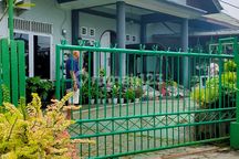 Rumah Asri Tenang & Tempat Usaha 