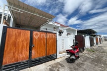 Beautiful House Ready To Live In Bali | 25 Minutes To Nuanu Beach Club, Furnished Rumah