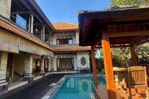 Villa 5br Dekat.pantai Pererenan Cocok Keluarga Besar, Bisnis