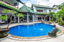 Luxury Leasehold Villa Sanur Walking Distance To Beach 25 Years