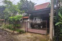 Rumah Disewakan Bagus Semi Furnished SHM Bumi Pusaka Cinere, Depok