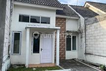 Rumah Alana Cerme Gresik One Gate System Kolam Renang