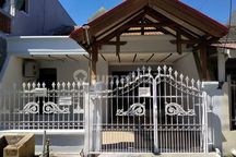 Disewakan Baru di Renovasi Rumah Semolowaru Elok Surabaya 