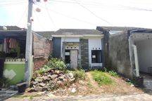 Dijual via lelang di perumahan villa indah tegal besar jember