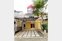 Rumah Premier Park 2 Modernland Dekat RS Mayapada Akses Tol