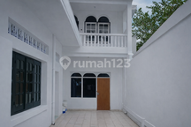 Rumah Bagus Jual Sewa di Depan Superindo Jl. Pahlawan No. 93, Magelang, Magelang Tengah, Kota Magelang, Jawa Tengah, Indonesia, 56117, Magelang Utara