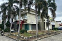 Dijual Rumah Mewah Posisi Hook Dalam Kawasan Taman Kenten Palembang