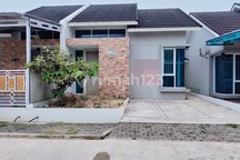 Dijual rumah cluster Willow komplek Center Park Palembang