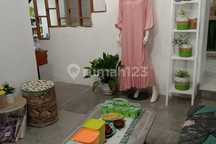 Rumah Cantik Siap Huni Di Perumahan Puri Angkasa Colomadu