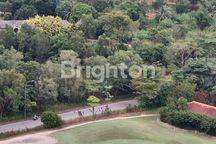 Apartemen Studio, View Lapangan Golf Dan Laut, Furnished, Nyaman, Siap Ditempati, Nongsa, Dekat Ferry Terminal, Jalan Kaki Ke Palm Spring Resort And Golf Course, Bisa Main Di Pantai Sambil Menikmati Matahari Pagi Atau Sore, Batam Island