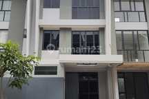Dijual Rumah Mewah Minimalis Modern Royal Residence