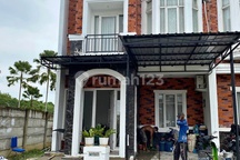 Disewakan Rumah Cantik di Perumahan Citraland City Kota Samarinda