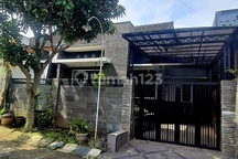 Rumah 4 Kamar Tidur Full Furnished Siap Huni di Tirtasanii