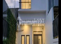 Rumah 2 Lantai Pasar Minggu Fully Furnish 3Kt 2Km Parkir 2 Mobil Modern Tinggal Bawa Koper