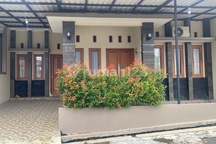 Sewa Rumah Full Furnished Evakuasi Cirebon Kota Cluster