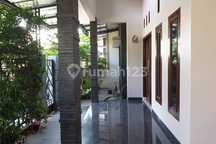 Sewakan Rumah Evakuasi Luas Kamar Banyak Cluster One Gate M