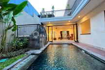 DIJUAL VILLA PREMIUM DUA LANTAI KAWASAN KUTA BADUNG BALI