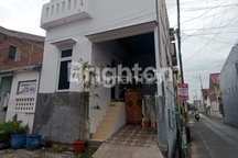 Rumah Mungil yang Nyaman di Perum Dempel