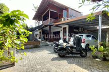 Disewakan Vila 4 Kamar Tidur di Jl. Utama Tkd Badung, Renon