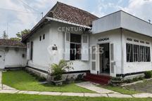 Rumah Luas di Pusat Kota Jogja Hanya 100M Dari Sma Padmanaba