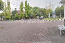 Rumah Siap Huni Nol Jalan Boulevard Puri Indah Sidoarjo