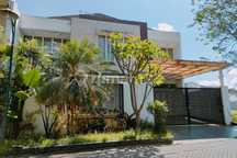 Dijual Via Lelang Rumah Jalan Bukit Golf Kel Lakarsantri Kec Lakarsantri Surabaya