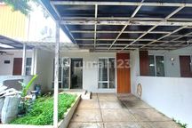 Di Kontrakan Rumah Bagus 3 Kt Semi Furnished , Gardens Sawangan