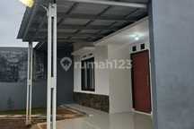 Di Kontrakan Rumah Bagus Baru Renov , Posisi Hook