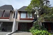 Rumah Cantik Dalam Cluster Unit Idaman Banget