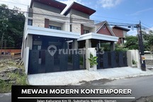  Rumah Mewah 2 Lantai Lingkungan Nyaman