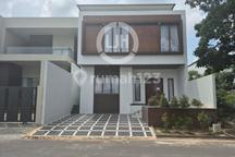 Dijual Rumah Mewah di Perumahan Bukit Golf Residence