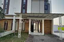 Rumah di Victory Land Sidoarjo, LT 96m², Free Kanopi + Taman