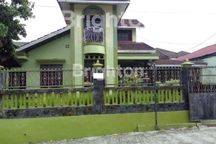 RUMAH BAGUS 2 LANTAI DI PERUMAHAN BUMI RENGGANIS