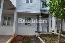 RUMAH BAGUS SHM 2 LANTAI GRAND CITY BALIKPAPAN