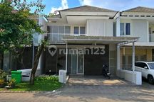 Dijual Rumah Royal Residence Dekat Pakuwon. Graha Family. Wisata Bukit Mas ( Wbm )