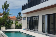 Villa Baru 3 Kt Di Canggu, Modern Dan Nyaman