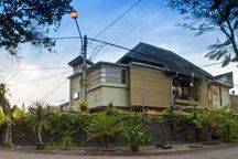 Rumah Tempat Tinggal & Usaha Kawasan Premium Riau / Dago /Wira Angun Angun