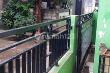 Rumah Sederhana Cipondoh Tangerang Kota Akses Motor Siap Huni