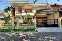 Dijual Rumah Mewah 2Lt di Galaxy Bumi Permai Araya 1 Surabaya