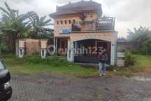Dijual Via Lelang Rumah 2Lt di Kec Pare Kediri Jawa Timur